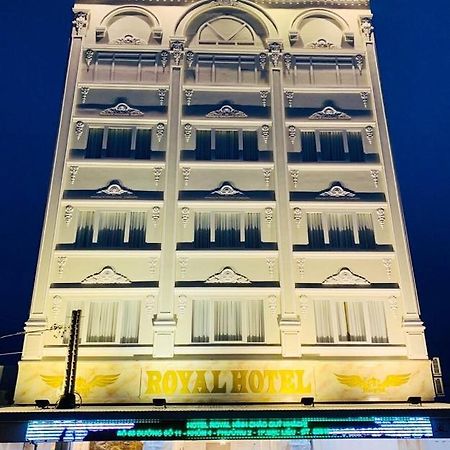 Royal Hotel Bac Lieu Екстериор снимка
